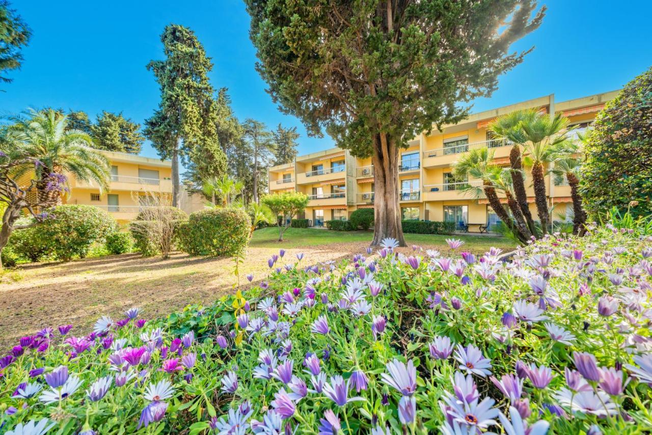 Spacious Apartment At A 5 Min Walk From The Beach Antibes Exterior foto